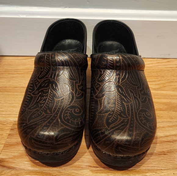Dansko clogs - Picture 3 of 8